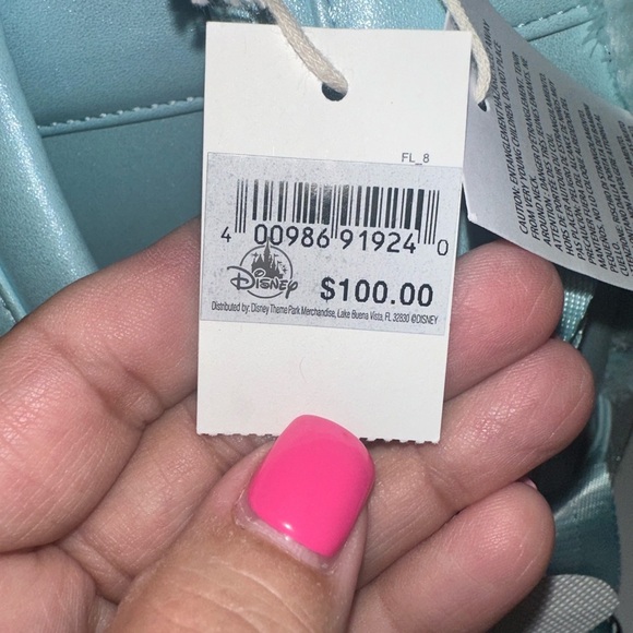 ⭐️NWT⭐️ Disney Parks Minnie Mouse Plush Loungefly Mini Backpack - Picture 8 of 8